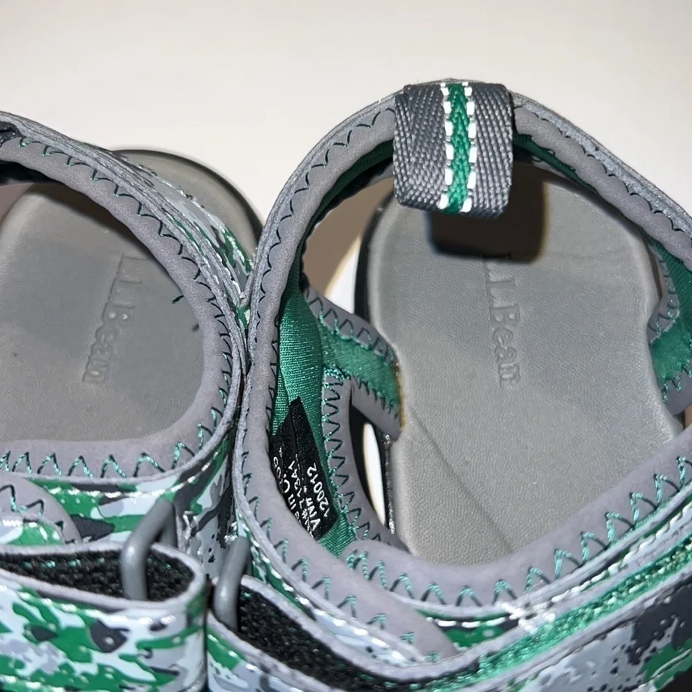L.L.Bean Camo Sandals Boy’s Size 3